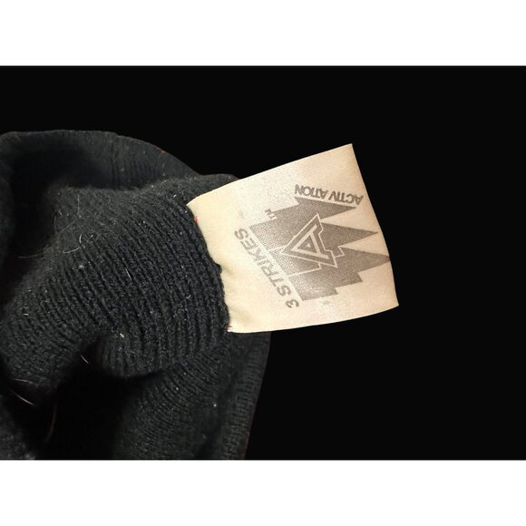 Captain Morgan Red & Black Acrylic Beanie Hat By 3 Strikes Activation - Picture 5 of 6